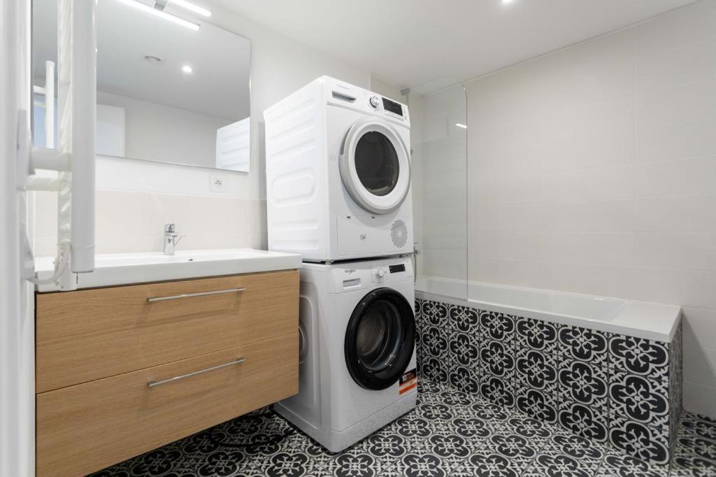 Grand T4 Avec 3Sdb - Quartier Joliette - Ideal Familles Et Groupes Marseille Eksteriør bilde